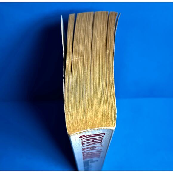 John le Carré – The Honourable Schoolboy 1989 Coronet Edition, Second Impression - Picture 4 of 8